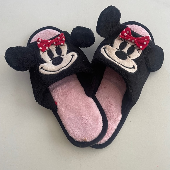 Mickey Mouse’s, House slippers size M 7/8 - Picture 1 of 5
